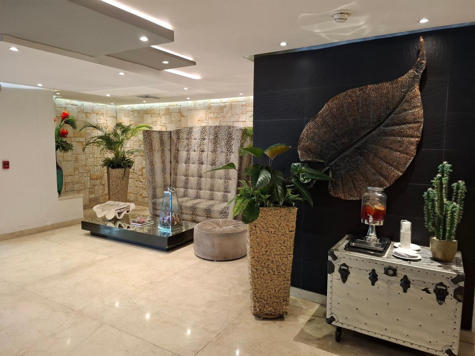 Washington Plaza Hotel Barranquilla  Exterior photo